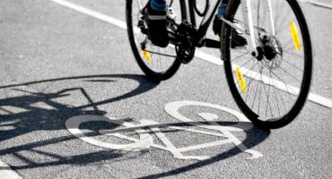 Vélo sur piste cyclable