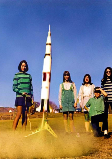 ELLES ONT MARCHE SOUS LA LUNE