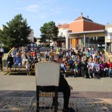 Evadez-vous avec une séance de théâtre en plein air : "Les Fantômes médecins"