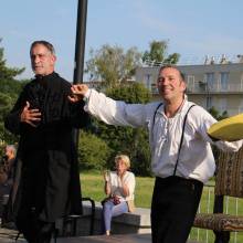 Evadez-vous avec une séance de théâtre en plein air : "Les Fantômes médecins"