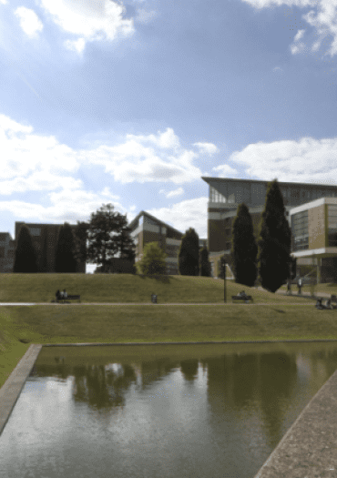 Université de Versailles Saint-Quentin