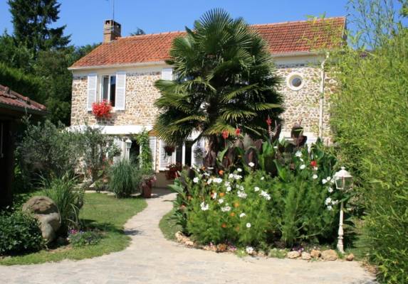 Le Petit Nailly Chambre d'hôtes