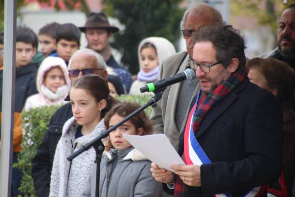 Bertrand houillon, Maire de Magny-les-Hameaux, le 11 novembre 2024