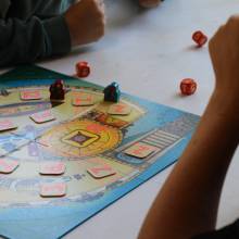 Atelier familles : jeux de hasard, de stratégie ou de logique