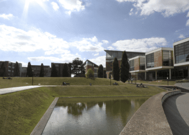 Université de Versailles Saint-Quentin
