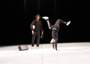 Spectacle °up